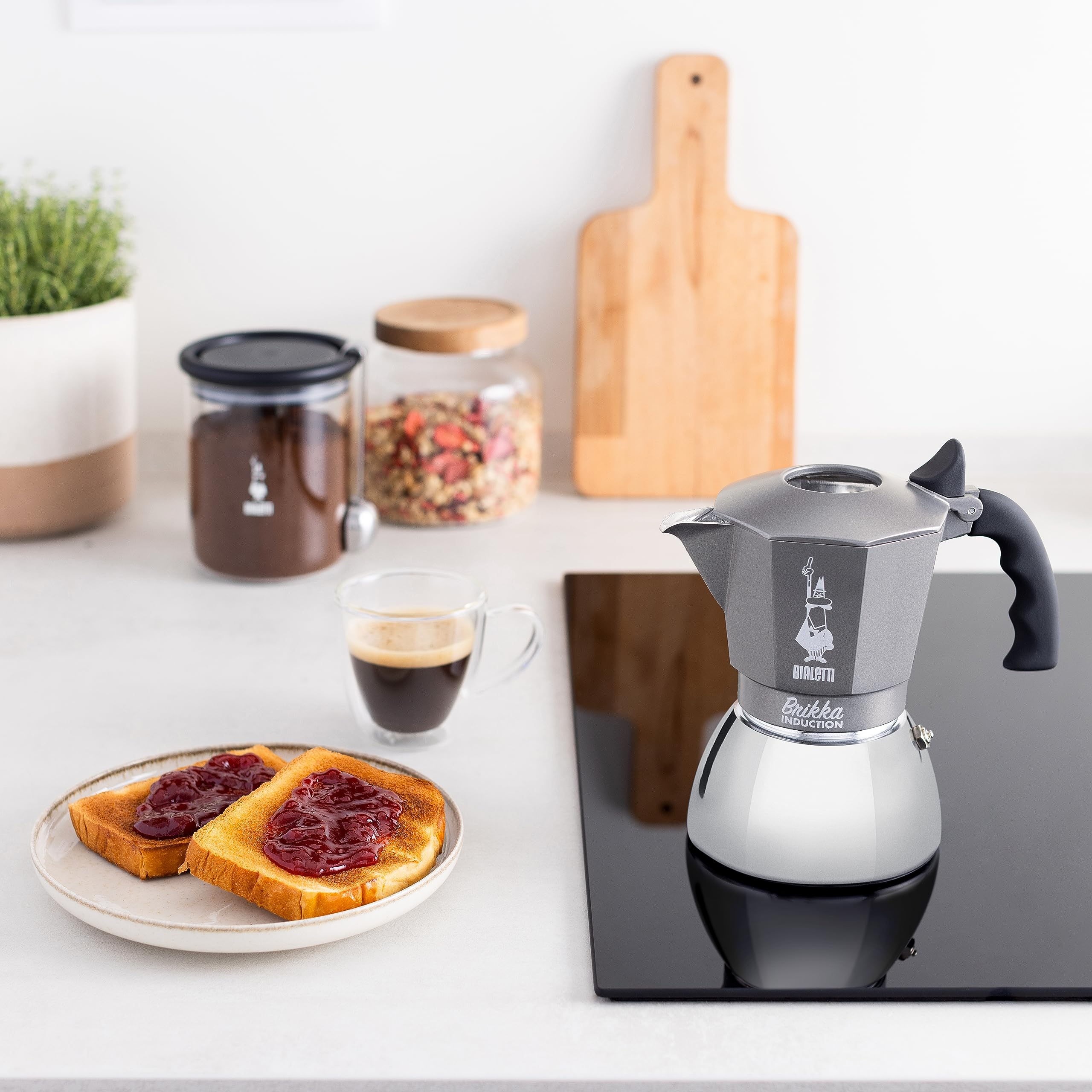 bialetti-brikka-induction-espressokocher-4-tassen-silber image 3
